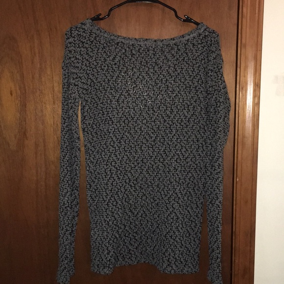 Aeropostale long sleeve top - Picture 2 of 4